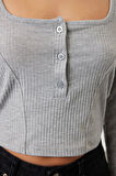 Kadın Moda Şık Crop Kare Yaka Slim Kalıp Örme Düğme Detaylı Fitted Vücuda Oturan Fitilli Esnek Bluz