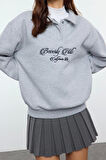 Kadın Oversize Gömlek Yaka Düşük Kol Uzun Gömlek Yaka Nakışlı Fit Kalın İçi Polarlı Örme Sweatshirt
