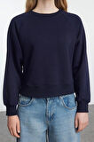 Kadın Moda Şık Regular Bisiklet Yaka Düşük Kol Regular Nervür Detaylı Normal Kalıp Örme Sweatshirt