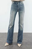 Kadın Moda Şık Kot Pantolon İspanyol Paça Uzun Boy Denim Vintage Normal Bel İspanyol Paça Jeans
