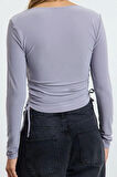 Kadın Moda Şık Crop Kare Yaka Slim Kalıp Örme Büzgü Detaylı Fitted Vücuda Oturan Esnek Bluz