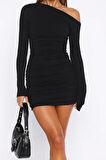 Kadın Moda Şık Mini Boy Asimetrik Yaka Fitted Vücuda Oturan Örme Kısa Elbise