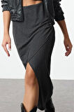 Kadın Moda Stil Midi Astarsız Örme Kruvaze Dokulu Büzgü Drape Detaylı Midi Etek