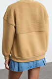 Kadın Bol Bisiklet Yaka Düşük Kol Uzun Peluş Dikiş Detaylı Overize Geniş Kalıp Kalın Örme Sweatshirt