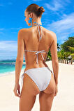 Modern Üçgen Bikini Takımı Klora Dayanıklı Su Sporları İçin Ergonomik Kesim Esnek Kumaş
