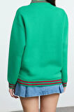 Kadın Moda Bol Dik Yaka Düşük Kol Uzun Slogan Baskılı Geniş Kalıp Kalın İçi Polarlı Örme Sweatshirt
