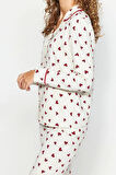 Kadın Moda Gömlek Yaka Boru Paça Uzun Kol %100 Pamuk Kalp Desenli Gömlek-Pantolon Örme Pijama Takımı