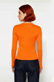 Kadın Uzun Kollu Basic Fitted Bisiklet Yaka Triko Kazak İlkbahar Sonbahar Günlerine Şıklık Katıyor