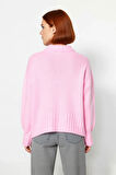 Kadın Pembe Oversize Dik Yaka Triko Kazak Günlük Kombinlerinizi Tamamlayan Sıcak Ve Şık Parça