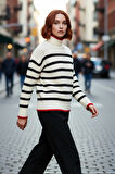 Konforlu Kadın Oversize Fit Dik Yaka Çizgili Triko Kazak Soğuk Havalar İçin İdeal Model Kaliteli