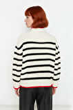 Konforlu Kadın Oversize Fit Dik Yaka Çizgili Triko Kazak Soğuk Havalar İçin İdeal Model Kaliteli