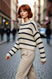 Kadın Crop Boy Akrilik Triko Kazak Bisiklet Yaka Geniş Kalıp Çizgili Soğuk Havalara Uygun Kaliteli