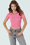 Fitted Vücut Oturan Fermuarlı Polo Yaka Kısa Kollu Bluz %70 Polyester Rahat Ve Şık