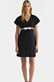 Yazlık Kısa Mini Elbise A line V Yaka Fiyonklu Polyester Elastan Dokuma Kumaş Dayanıklı Malzeme