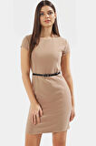 Polyester Elastan Dokuma Mini Elbise Kemerli ve Dik Yaka Mükemmel Uyum Şık Görünüm