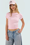 Fitted Crop Bluz Viskoz Ribana Kumaş Bisiklet Yaka Yazlık Özenle Seçilmiş Seçkin Malzeme