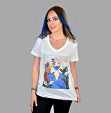 Kadın Ekru Mask Baskılı Özel Tasarım Limited Edition V Yaka Cut Out Detaylı Modal Pamuk T-shirt