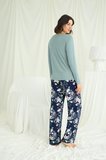 Çiçek Ve Yaprak Desenli Baskılı Pijama Takımı