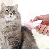 Kedi Köpek Tüy Toplayıcı Kendini Temizleyebilen Ergonomik Saplı Evcil Hayvan Tarağı Pembe (5332)