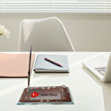 Kişiye Özel Türk Bayrak Tasarımlı Kristal Masa İsimliği - Kalemli ve Saatli Hediye