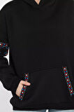 Kadın Kapüşonlu Kol Nakışlı Kanguru Cepli Şardonlu Sweatshirt