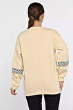Kadın Bisiklet Yaka Nakışlı Püskül Detaylı Şardonlu Sweatshirt