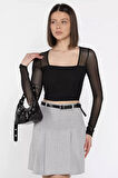 Kadın Kare Yaka Sırt Ve Kol Transparan Crop Top Bluz