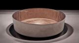 Glaze Mud Dik Yanaklı Bronz Yuvarlak Çizgili Dekoratif Tabak 24 cm