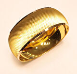 Altın Setinalı Düz Model Mega Bilezik 3117