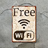 Free WiFi Pas Görünümlü Dekoratif Metal Levha - Vintage Tarzı Alüminyum Tabela - 15cm x 22,5cm