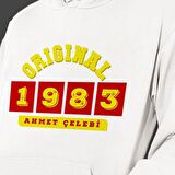 Kişiye Özel Sarı Kırmızı İsim Tarih Baskılı Cepli, Kapşonlu Beyaz Unisex Sweatshirt HK2370
