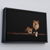 Beyaz Çerçeveli Aslanlar Dekoratif Kanvas Tablo