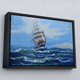 Altın Çerçeveli Dalgalı Okyanustaki Büyük Yelkenli Duvar Tablosu