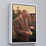 Altın Çerçeveli Atatürk Portre Tablosu Mustafa Kemal Atatürk Dikdörtgen Dekoratif Kanvas Tablo