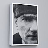 Beyaz Çerçeveli Atatürk Portre Tablosu Mustafa Kemal Atatürk Dikdörtgen Dekoratif Kanvas Tablo