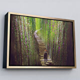 Kahverengi Çerçeveli Sarmaşıklar İçinde Yürüyen Şavaşçı Dekoratif Kanvas Duvar Tablosu