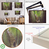 Kahverengi Çerçeveli Sarmaşıklar İçinde Yürüyen Şavaşçı Dekoratif Kanvas Duvar Tablosu