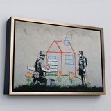 Altın Çerçeveli Bansky Çocuğun Çizdiği Evin Kapısını Kapatan Adam Kanvas Tablo