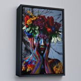 Beyaz Çerçeveli Çiçek Taçlı Kız Duvar Tablosu