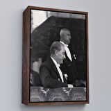 Beyaz Çerçeveli Mustafa Kemal Atatürk Duvar Tablosu