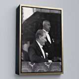 Beyaz Çerçeveli Mustafa Kemal Atatürk Duvar Tablosu