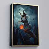 Kahverengi Çerçeveli Süpürge İle Uçan Cadı ve Kabağı Cadılar Bayramı Helloven Duvar Tablosu