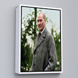 Siyah Çerçeveli Mustafa Kemal Atatürk Paltolu Fotoğrafı Duvar Tablosu