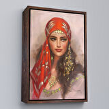 Kahverengi Çerçeveli Kırmızı Başörtülü Güzel kadın Duvar Tablosu