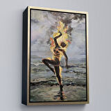 Kahverengi Çerçeveli Yanarken Dans Eden Kadın Duvar Tablosu
