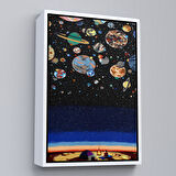 Kahverengi Çerçeveli Galaxiyi İzleyen Kampçı Duvar Tablosu