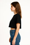 Siyah Kadın Oversize  Crop Top Modelleri | Headwear Kalitesi ve Şıklığı |İpek Apre