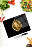 Gold Yaprak Desen Cam Kesme Tablası | Hediyelik, Dekoratif, Ofis, Mutfak 