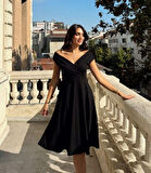 Modavera Kadın Kısa Kollu Kruvaze Yaka Eteği Volanlı Krep Elbise