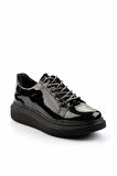 Siyah Kırışık Rugan  Kadın Sneaker K01179087008